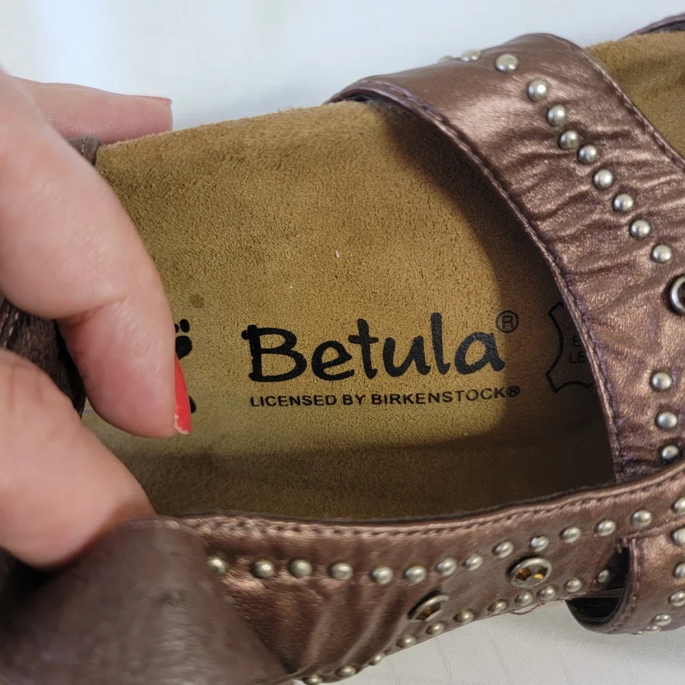 Betula by Birkenstock Lambada Bronze Metallic Studded Sandals US 8 EU 39 L8 M6